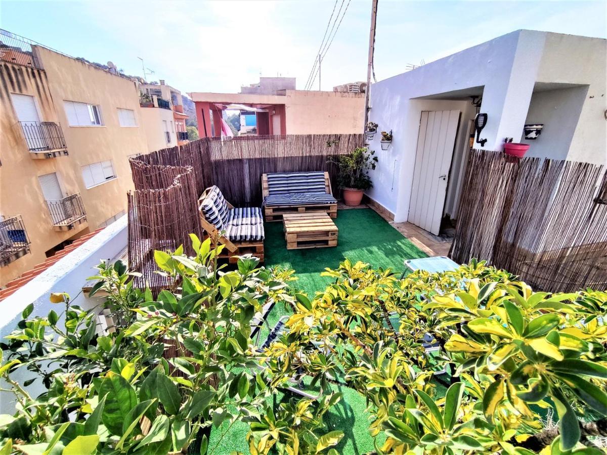 Casa Suni Alicante Centro Buitenkant foto