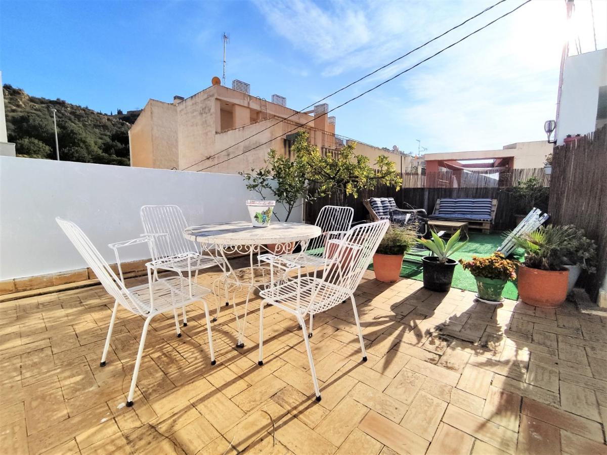 Casa Suni Alicante Centro Buitenkant foto