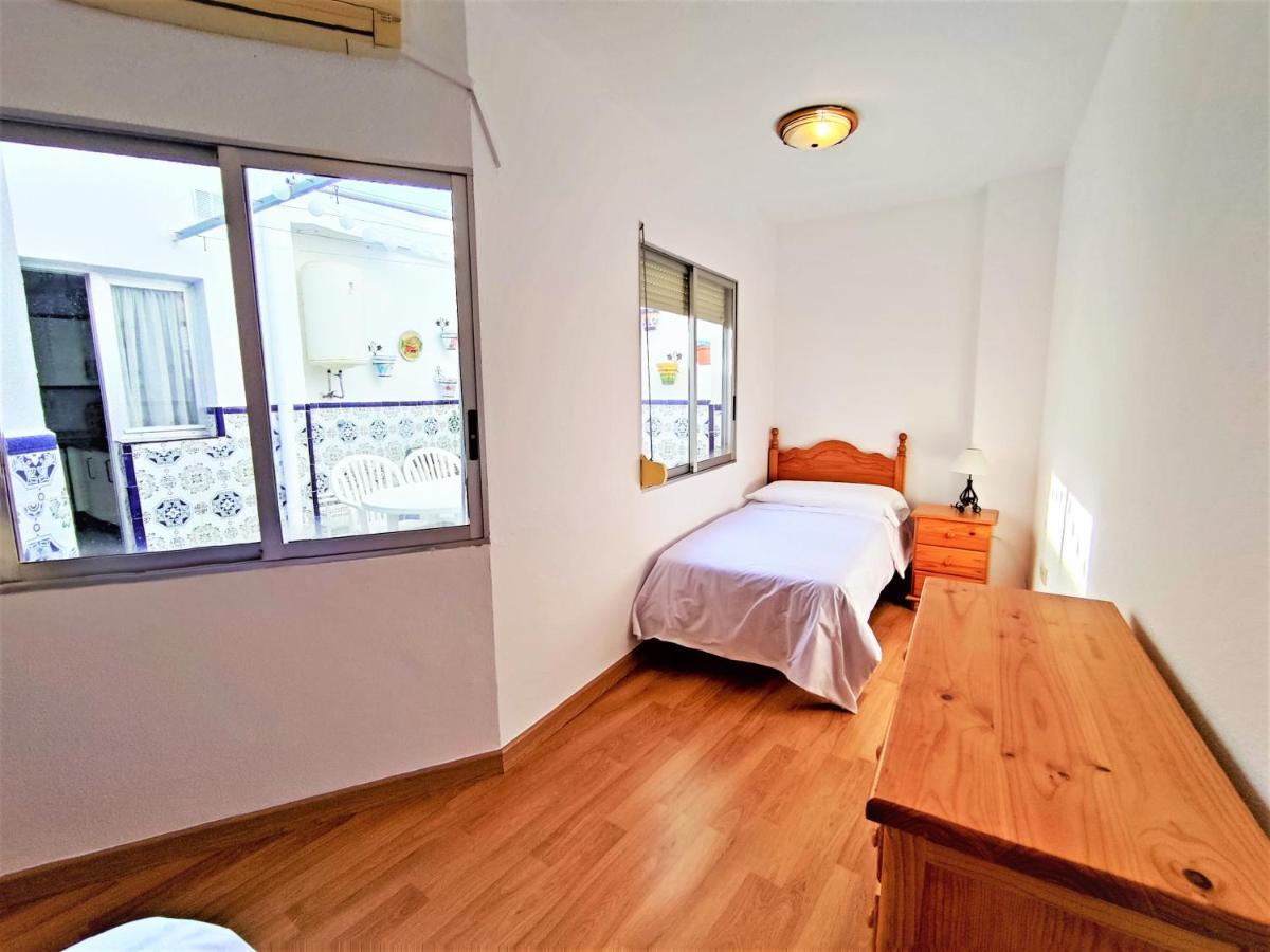 Casa Suni Alicante Centro Buitenkant foto