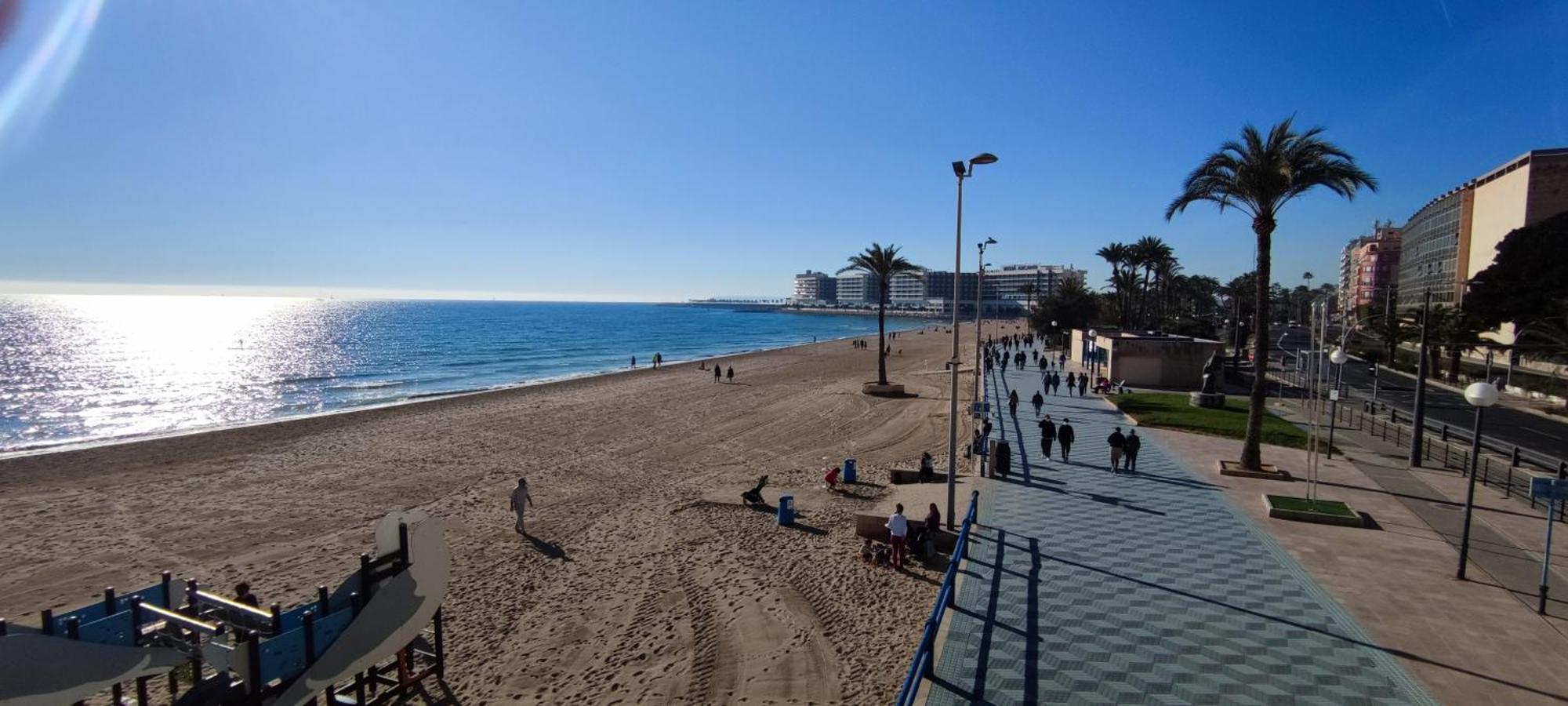 Casa Suni Alicante Centro Buitenkant foto