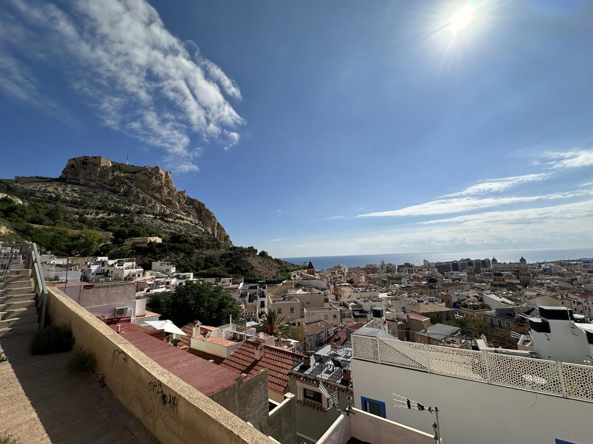Casa Suni Alicante Centro Buitenkant foto